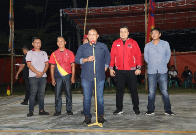 Bupati Nanang Ermanto Buka Open Tournamen Bola Voli Gunung Terang Cup 1
