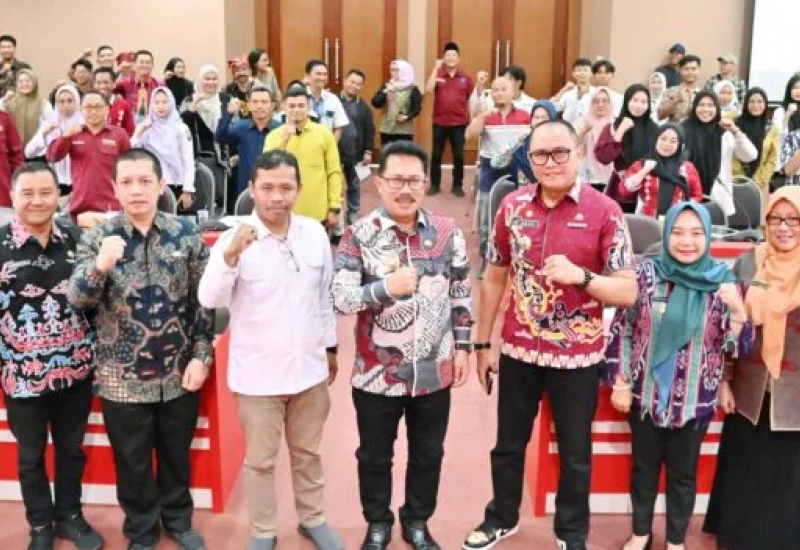 Sekda Thamrin Buka Pelatihan Pembuatan Konten Video Bagi Kelompok Informasi Masyarakat