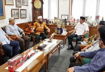 Walikota Bengkulu Helmi Hasan melakukan kunjungan kerja (Kunker) ke Pemerintah Kota Jogjakarta, Jumat (4/7/2017).