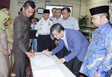 Penandatanganan nota kesepakatan (MoU) dengan PT. Cemindo Gemilang