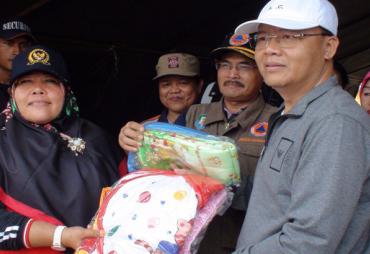 Plt Gubernur Bengkulu beri bantuan ke warga korban banjir