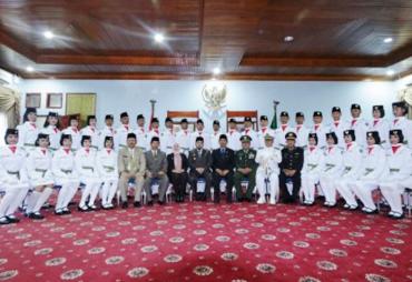 Pengukuhan 30 Anggota Paskibra Kota Bengkulu