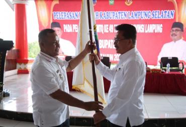 Bupati Nanang Lepas 86 Kalifah Lamsel Ikuti MTQ Tinggat Provinsi Di Mesuji