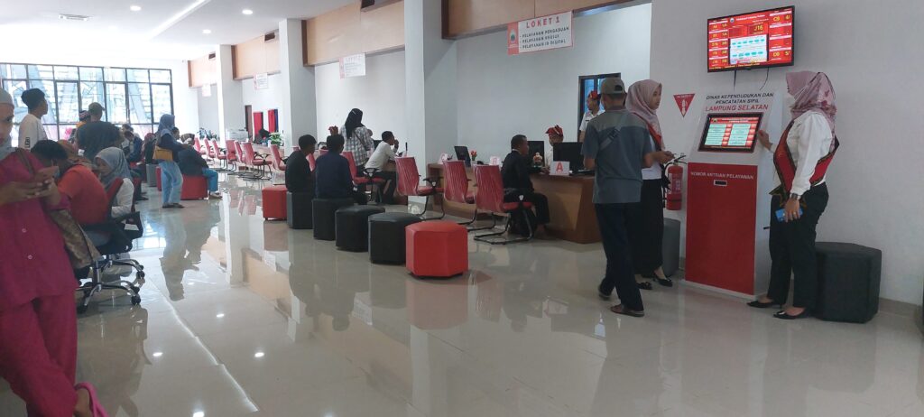 Bupati Lampung Selatan Tinjau Pelayanan Publik Di MPP, Pastikan Kenyamanan Masyarakat