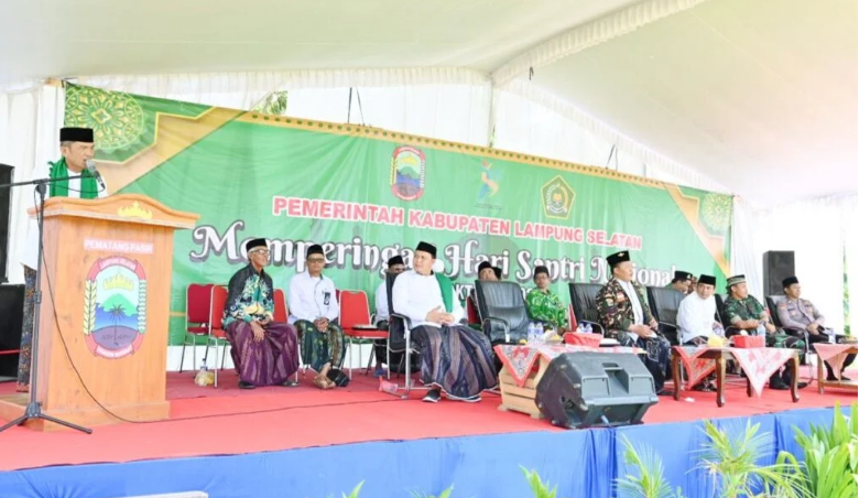 Pemkab Lampung Selatan Gelar Upacara Peringatan Hari Santri 2024 