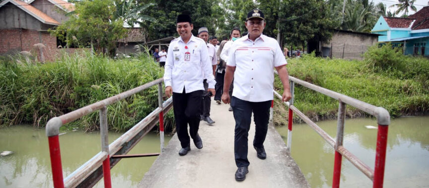 Wujudkan Harapan Warga, Bupati Nanang Bakal Lebarkan Jembatan Parit 9 Desa Berundung