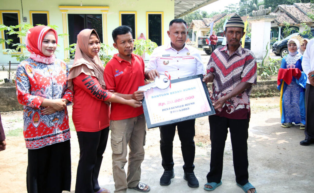 Delapan Rumah Program BSPS di Kecamatan Way Sulan Diresmikan Bupati Lampung Selatan