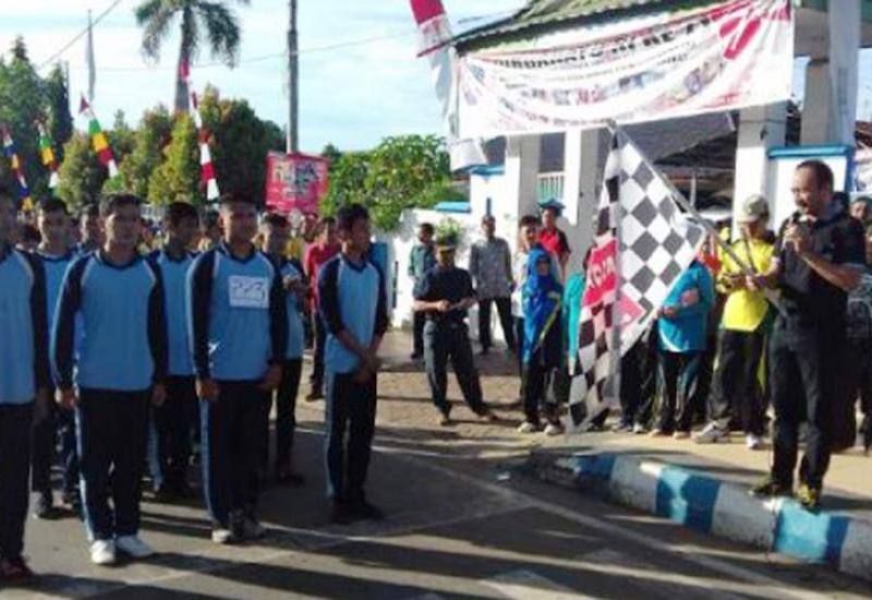 Dinas Pendidikan dan Kebudayaan (Disdikbud) Kota Bengkulu menggelar lomba gerak jalan ketepatan waktu