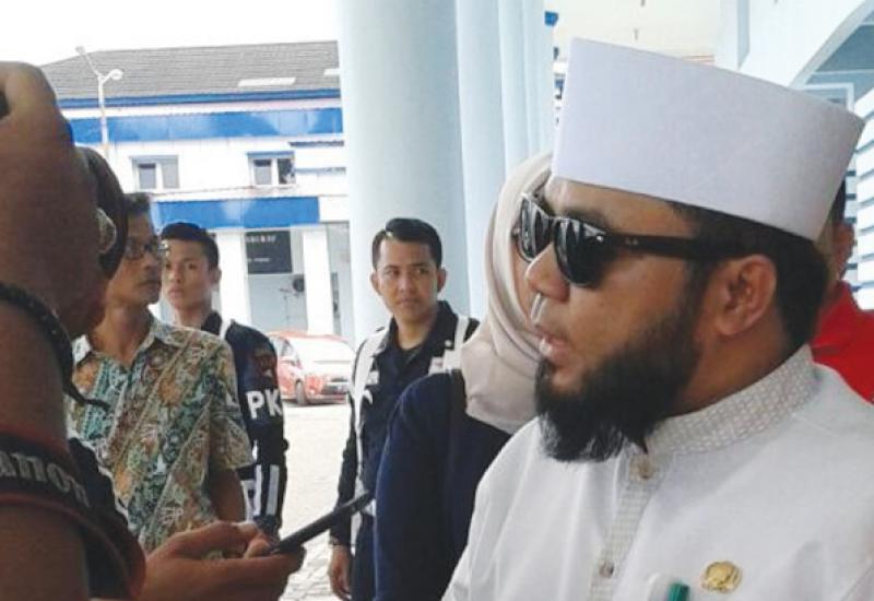 Walikota Bengkulu Helmi Hasan saat mendatangi RSUD M Yunus Bengkulu, amis (10/8/2017)