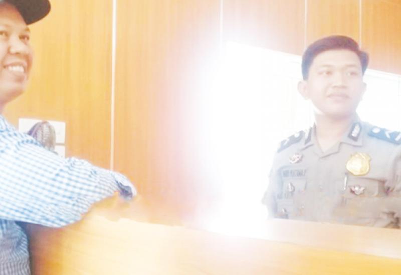 Sultan Besuk Junaidi Hamsyah di Rutan Kelas IIB Malabero 