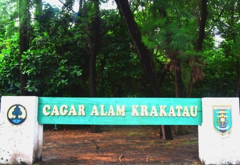 Gunung Anak Krakatau, Destinasi Wisata Lampung yang Wajib Dikunjungi