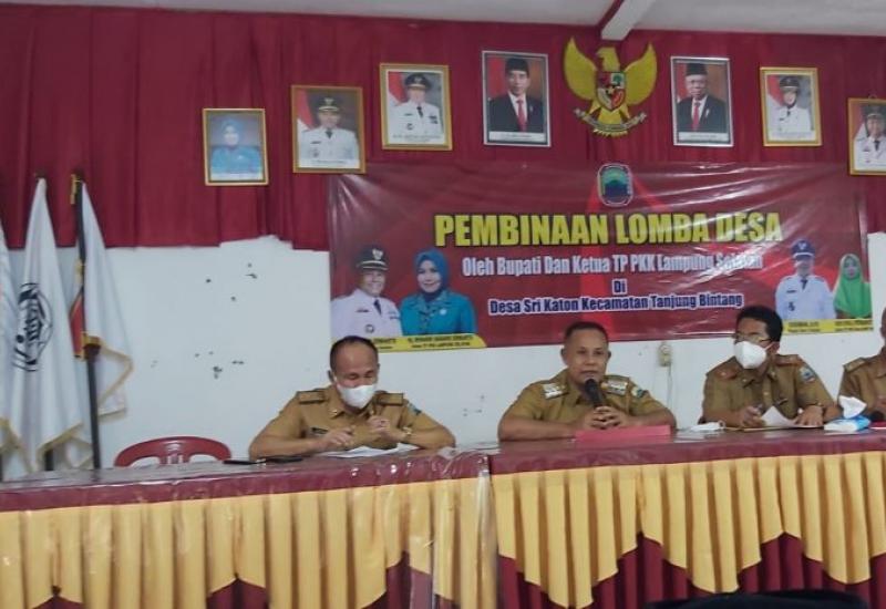 Pemkab Lamsel Terus Memberika Pembinaan Terhadap Desa Yang Berprestasi