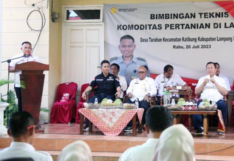 Bupati Nanang Hadiri Bimtek Komoditas Pertanian di Desa Tarahan, Ratusan Petani Ikut Serta