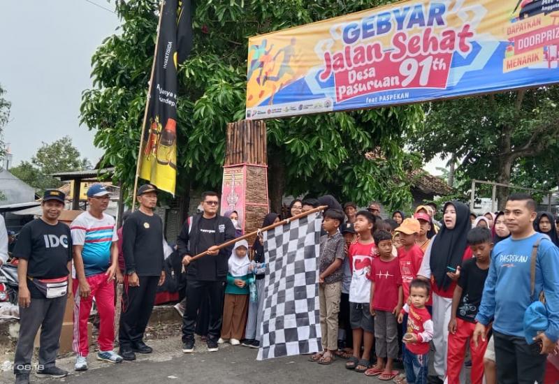 Hadiah Utama Satu Unit Sepeda Motor, DPRD Lamsel Hadiri Gebyar Jalan Sehat HUT Desa Pasuruan ke-91