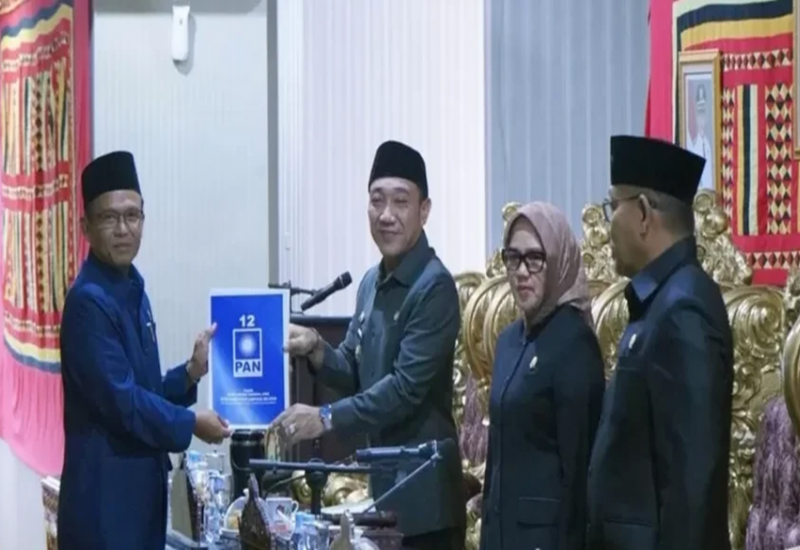 DPRD Lamsel Gelar Rapat Paripurna Raperda PSU