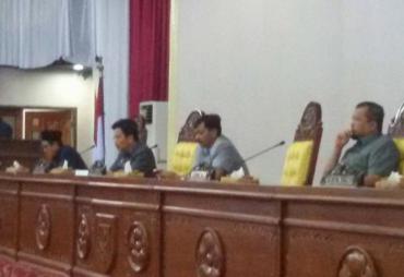 Rapat paripurna DPRD Provinsi Bengkulu, Senin (10/7/2017)
