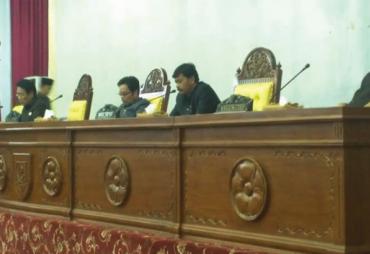 Unsur pimpinan rapat paripurna DPRD Provinsi Bengkulu, Senin (31/7/2017)
