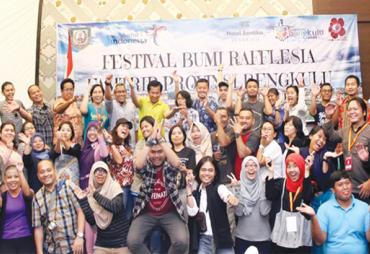 Foto Bersama dengan Para Juara