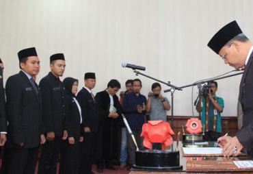 Plt Gubernur Melantik 18 Pejabat Fungsional di Lingkungan Pemerintah Provinsi Bengkulu