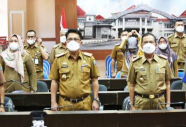 Sekda Lamsel & Jajarannya Mengikuti Seminar Penyuluhan Anti Korupsi