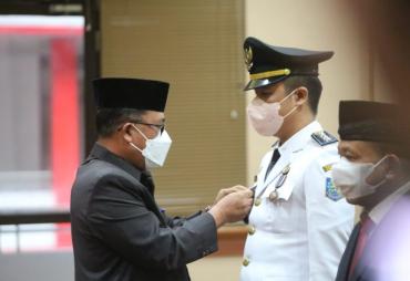 Sekda Thamrin Lantik Lima Pejabat Eselon III