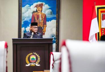Rapat Paripurna, Bupati Nanag Sampaikan LKPJ Tahun 2022