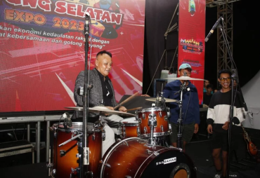 Meriah, Bupati Nanang Ermanto Hadiri Malam Pentas Seni Budaya 