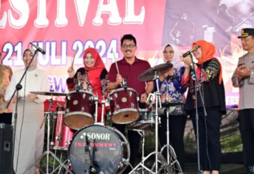 Sekda Lampung Selatan Buka Selatan Fesfival 2024, Ajang Seniman Unjuk Gigi 
