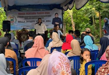 Gelar Reses, Waka III DPRD Lamsel Bella Jayanti Serap Aspirasi Masyarakat Kalianda dan Rajabasa